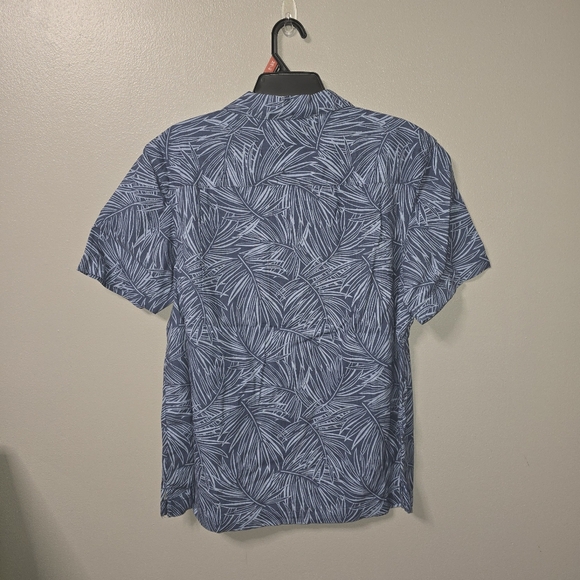 George Men's Medium (38-40) Button Down Camp Shirt New w/ Tags! - Picture 2 of 5